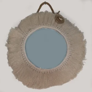 imagen espejo de macramé.